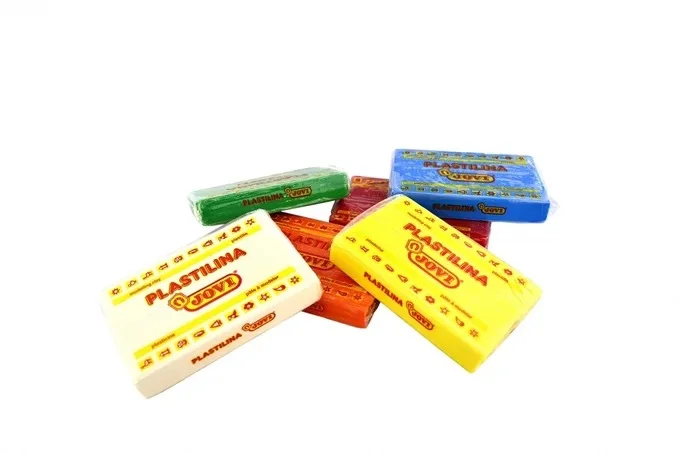 Seau 6 pâtes à modeler colorées+ accessoires