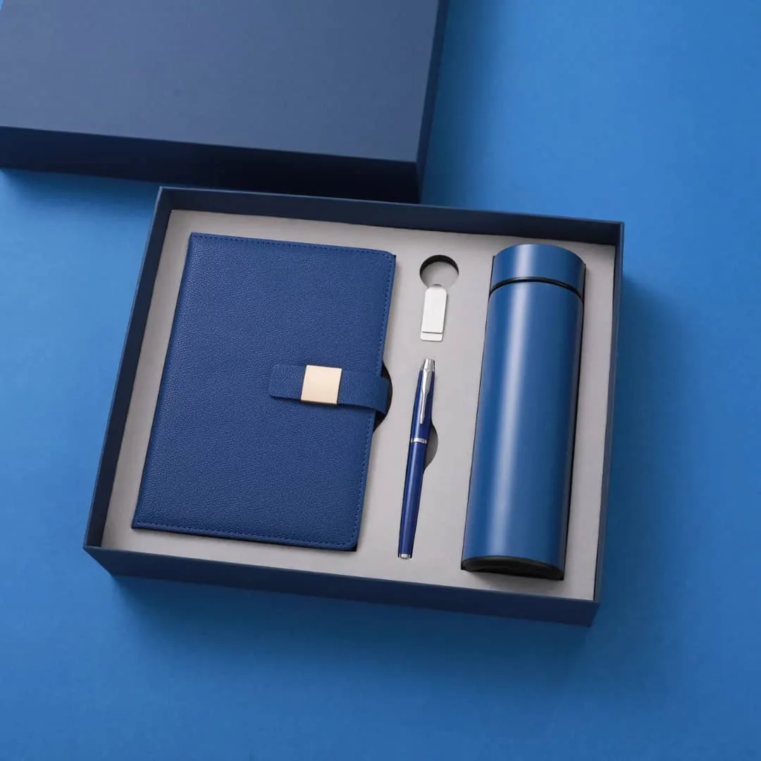 Ensemble Cadeaux bloc note, stylo et gourde