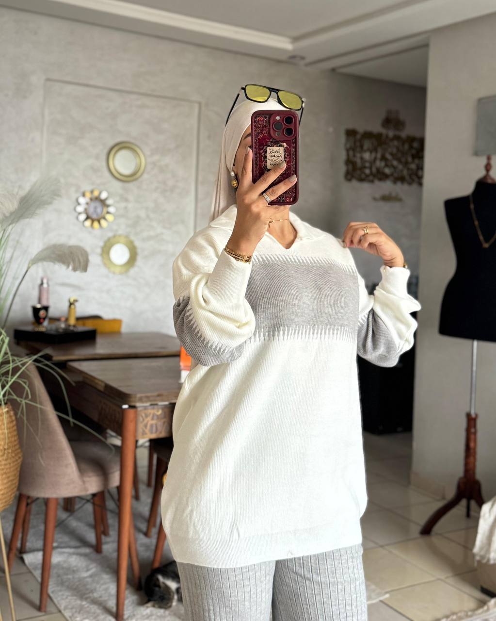 إطلالة دافئة وأنيقة... تجمع بين الراحة والأنوثة 💫