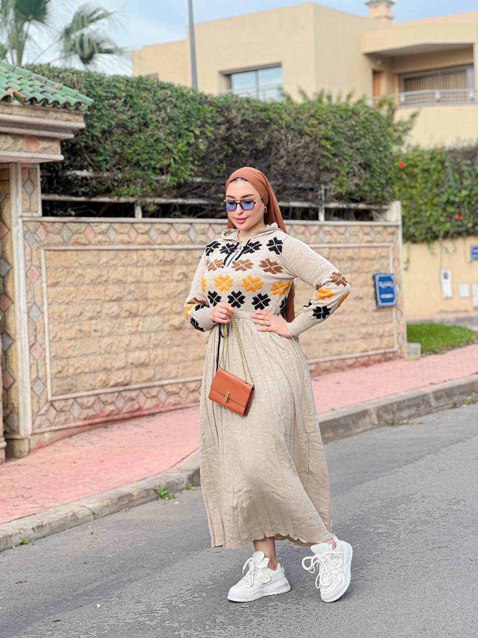 أنصوبل شتوي عصري للبنات – ستايل راقي ولوك شبابي كيخطف الأنظار