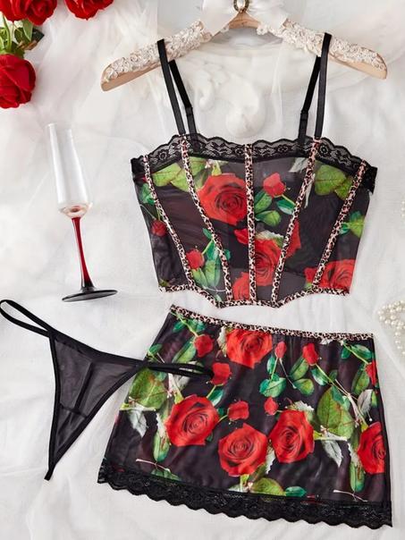 Ensemble de lingerie trés élégante sexy