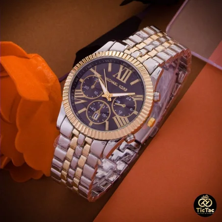 ساعة MICHAEL الشهيرة