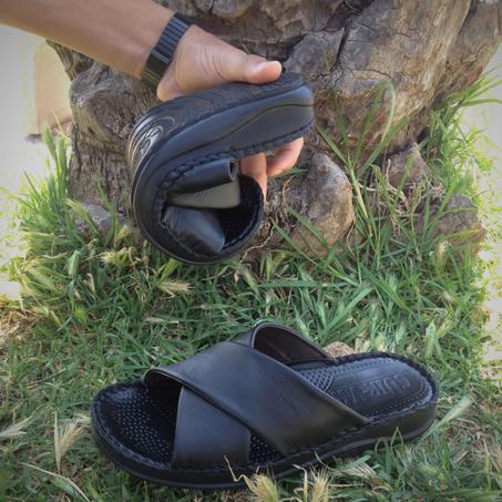 صندل طبي من الجلد الطبيعي