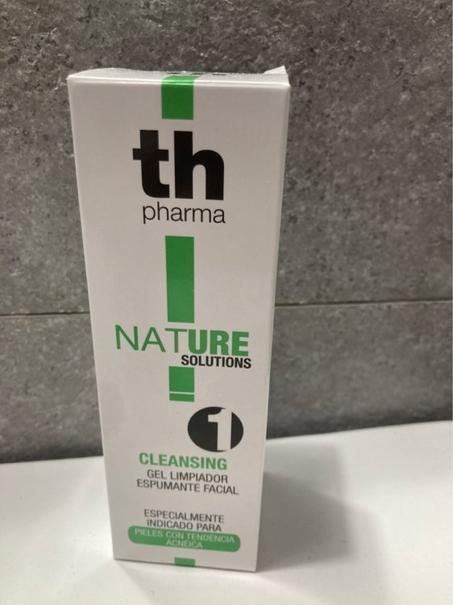TH pharma NATURE solutions CLEANSING GEL 200ml