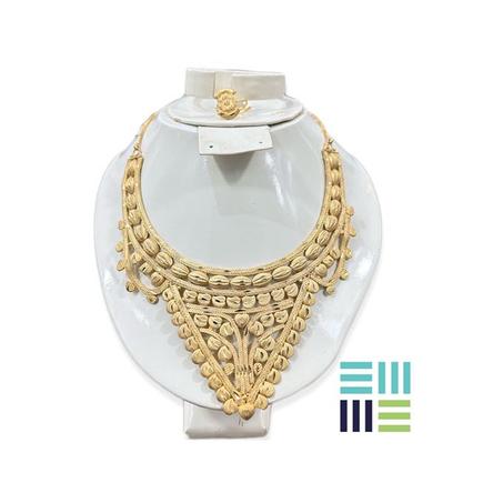 Ensemble colliers tendance.