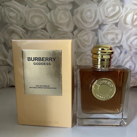 Goddess Burberry - Photo réelle