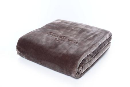 Couverture de Lit en Polaire Chaud – Pierre Cardin 220X240 CM COULEUR VISION 545