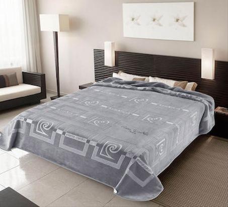 Couverture  en Polaire Chaud – Pierre Cardin 220X240 CM gris  657