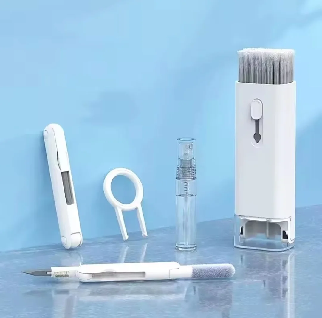 in-1 Ultimate Tech Cleaning Kit -7- Keep Your Gear Like New