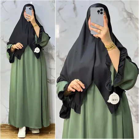 Robe avec foulard RM39