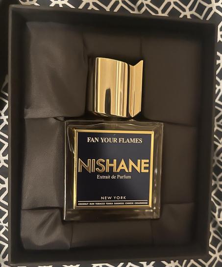 Fan Your Flames Nishane for women and men