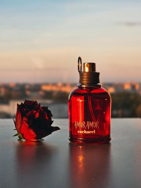 Amor Amor Cacharel for women