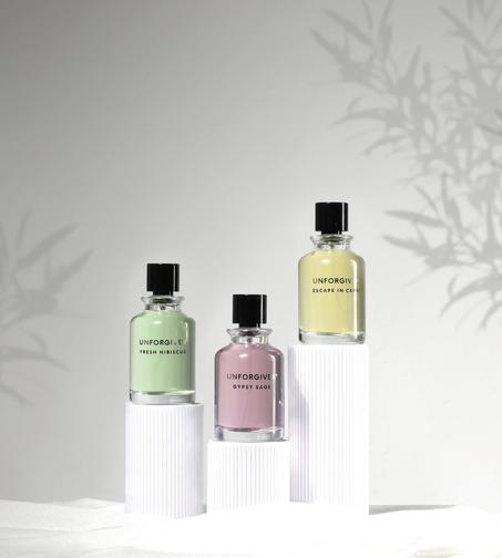 Paris Bleu  UNFORGIVEN ×2