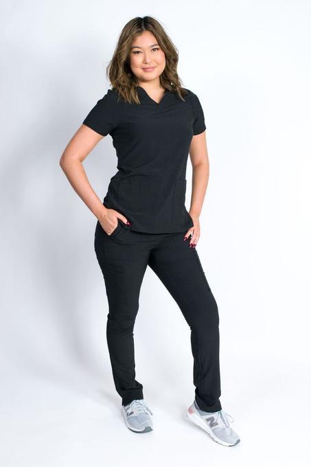 Uniforme Femme Noire -متوفر جميع المقاسات