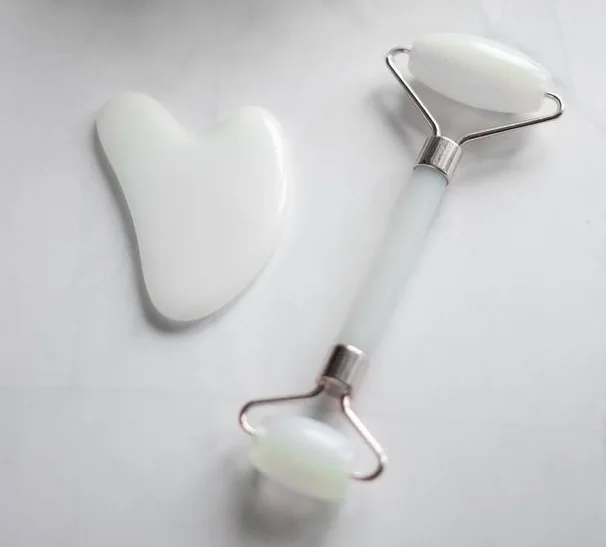 Gua Sha  Facial Massage & Huile anti-Ride Offers