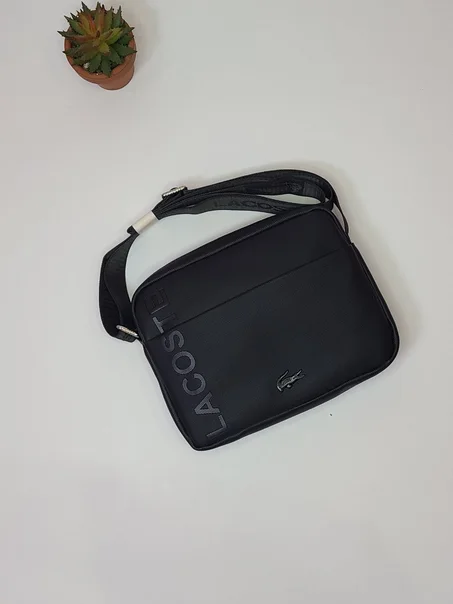 LACOSTE: Sacoche de huate qualité