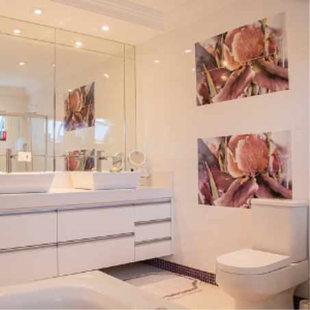 Bathroom / مستلزمات الحمام