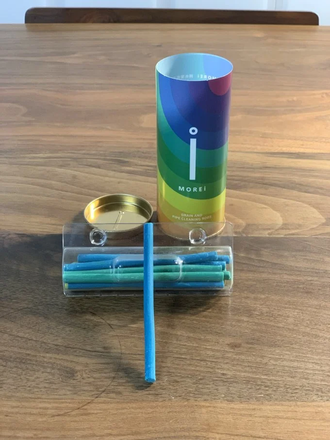 الأعواد السحرية  لتسليك وتنظيف المصارف