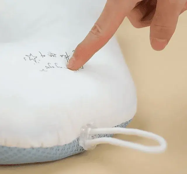 وسادة نوم الطفل المتكاملة