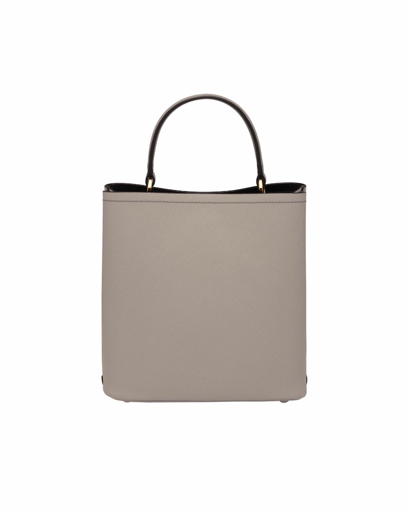 stores/3bd29747eed24f3f661365d0e56f6693/products/GWoYfCoONJp5zQ4O5O0tcjnWeOw5KefAmJXLxzDp.jpeg