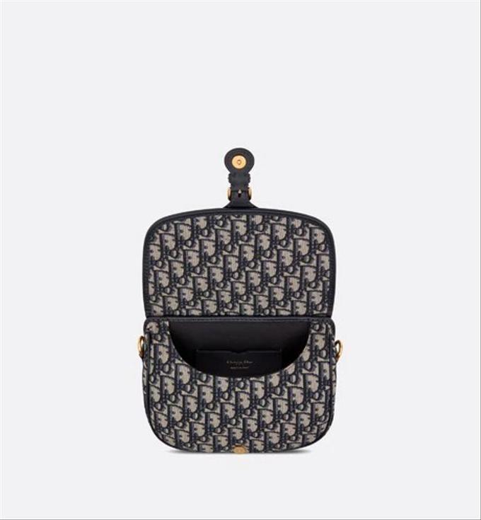 stores/3bd29747eed24f3f661365d0e56f6693/products/frmoQO3DuCFeHa1lV4YB9GN8qvZghd6oZbNgzoH2.jpeg