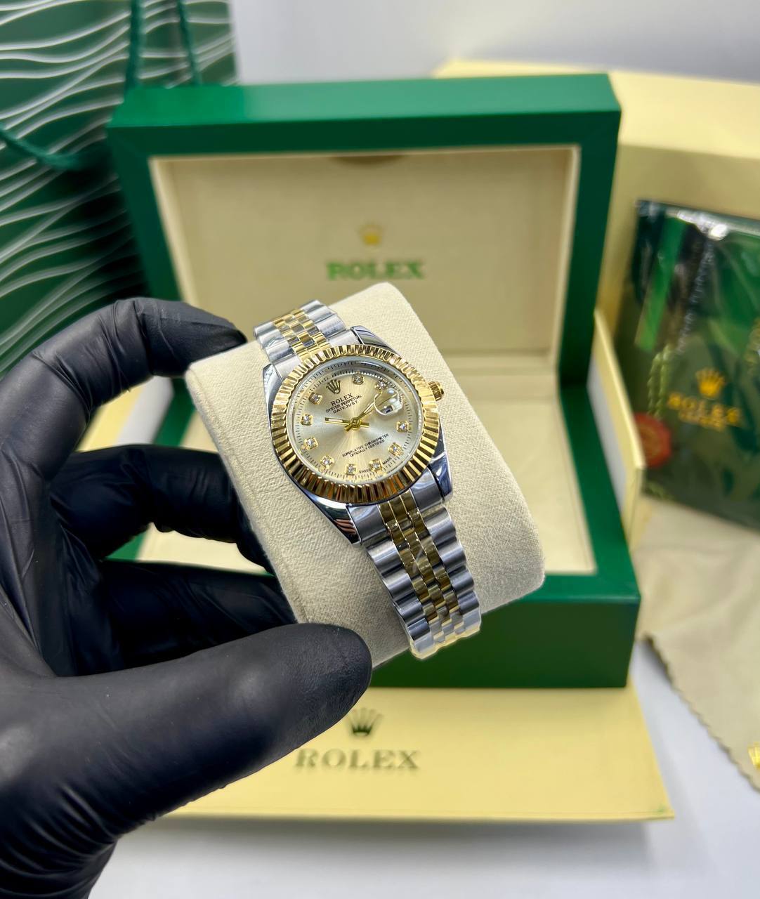 ساعات ROLEX  فخمة
