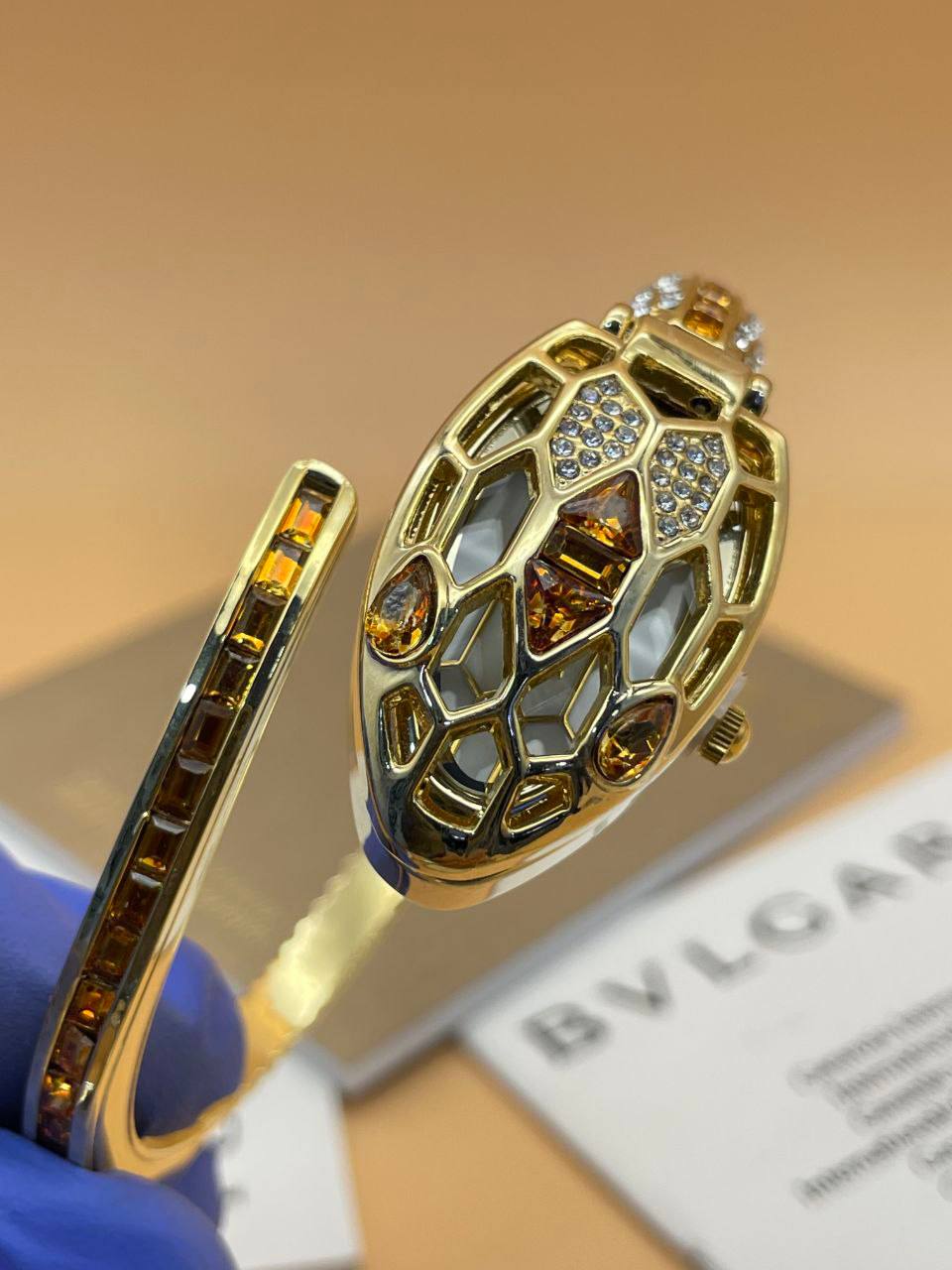 براسلي BVLGARI