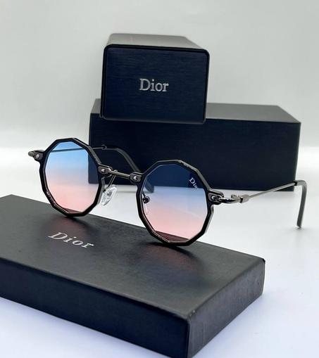 نظارات شمسية كلاسيكية      Dior