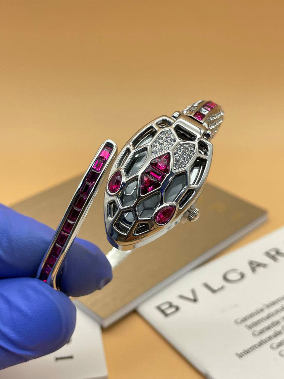 براسلي BVLGARI