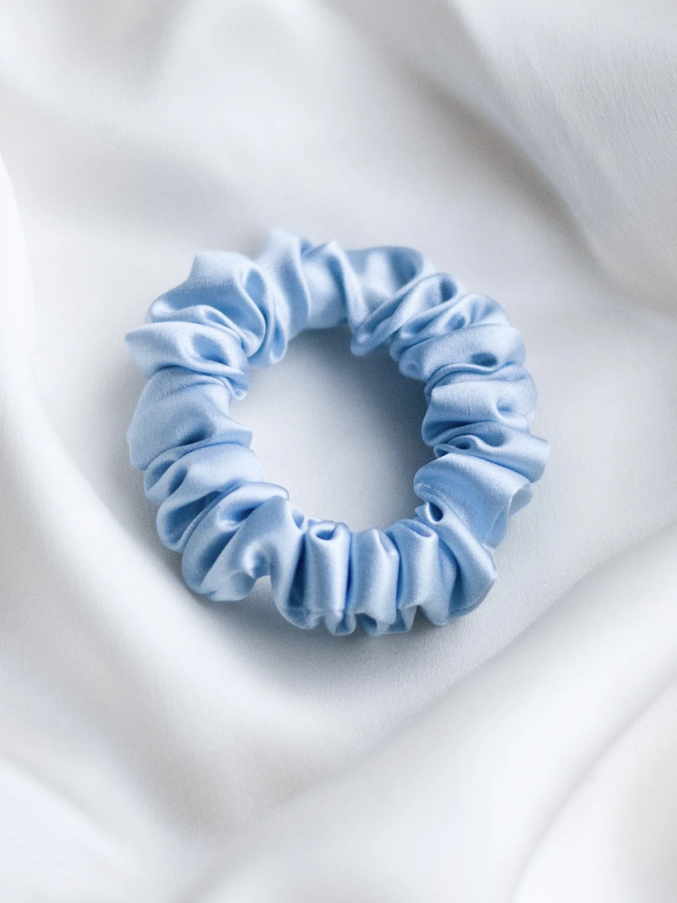 Lot de 2 élastiques en satin de soie – Douceur & Protection des cheveux ✨