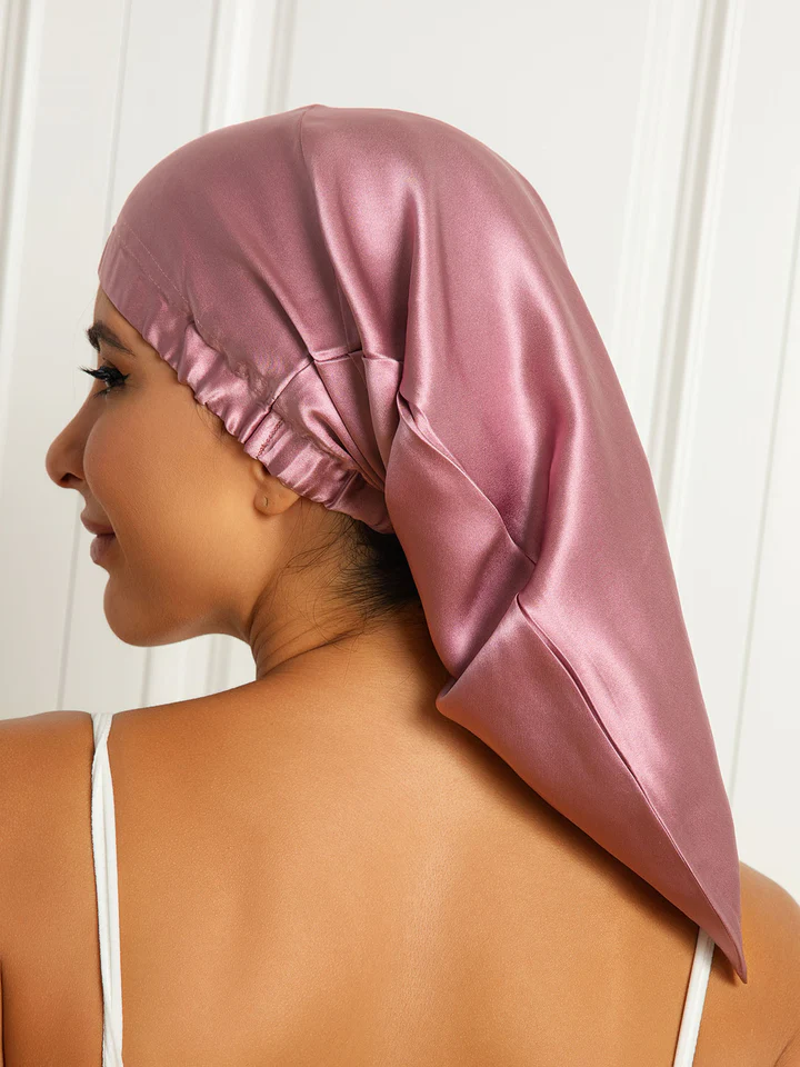 Bonnet de Nuit Long Élégant en  Satin de Soie