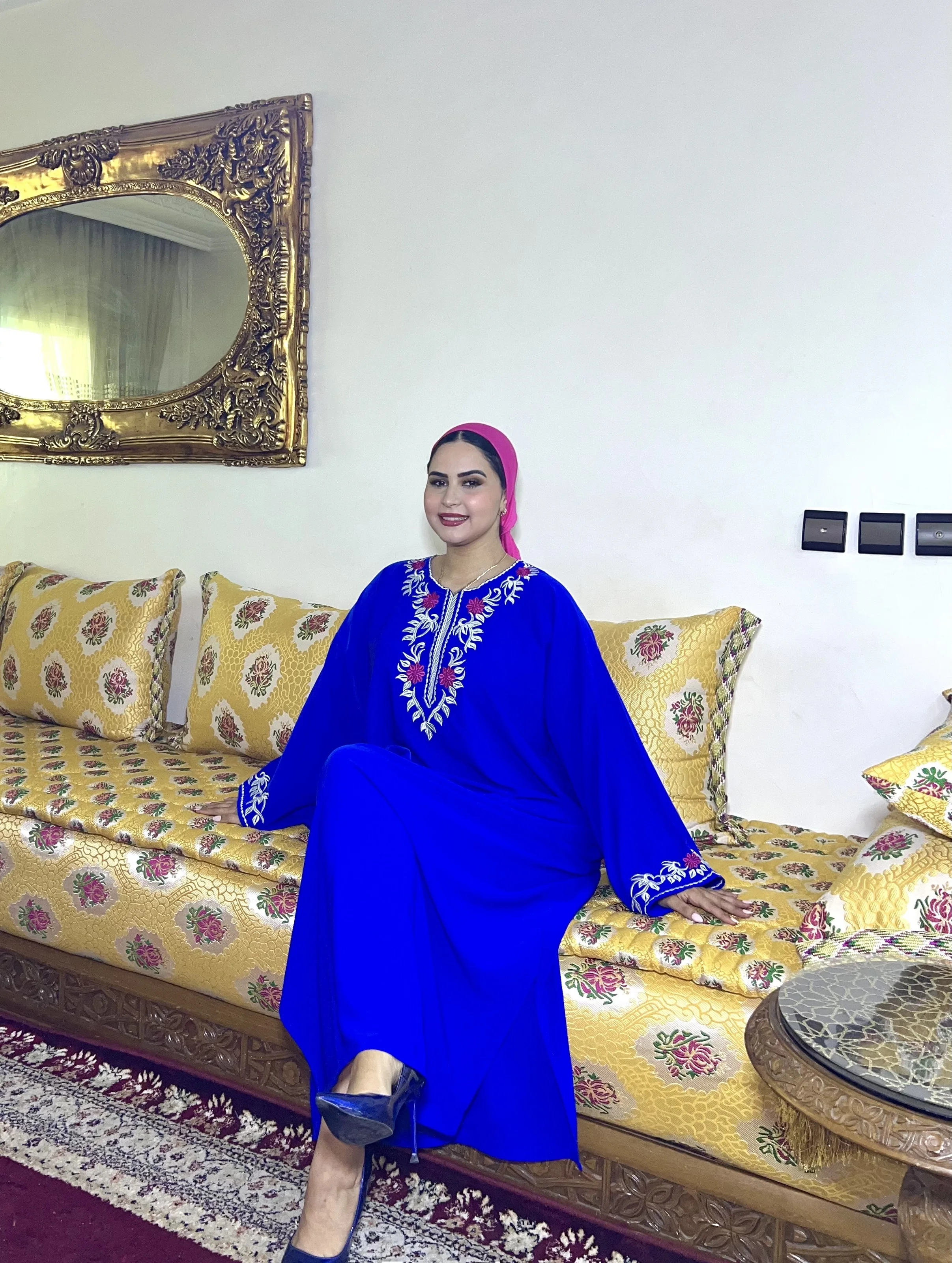 قندورة كريب مطرزة