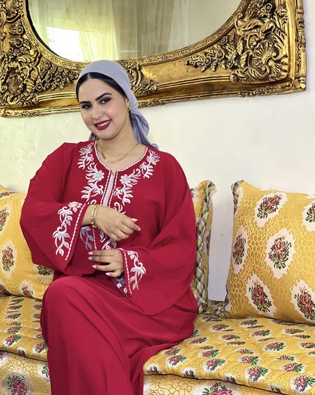 قندورة كريب مطرزة