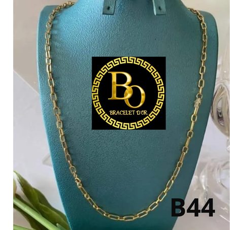 سلسلة من ذهب 18K