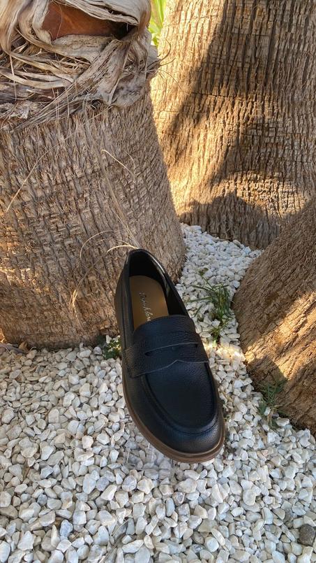 حداء نسائي حادر اسود