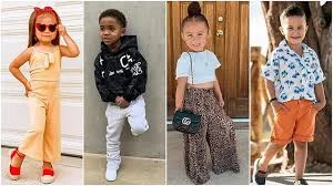 ملابس الأطفال