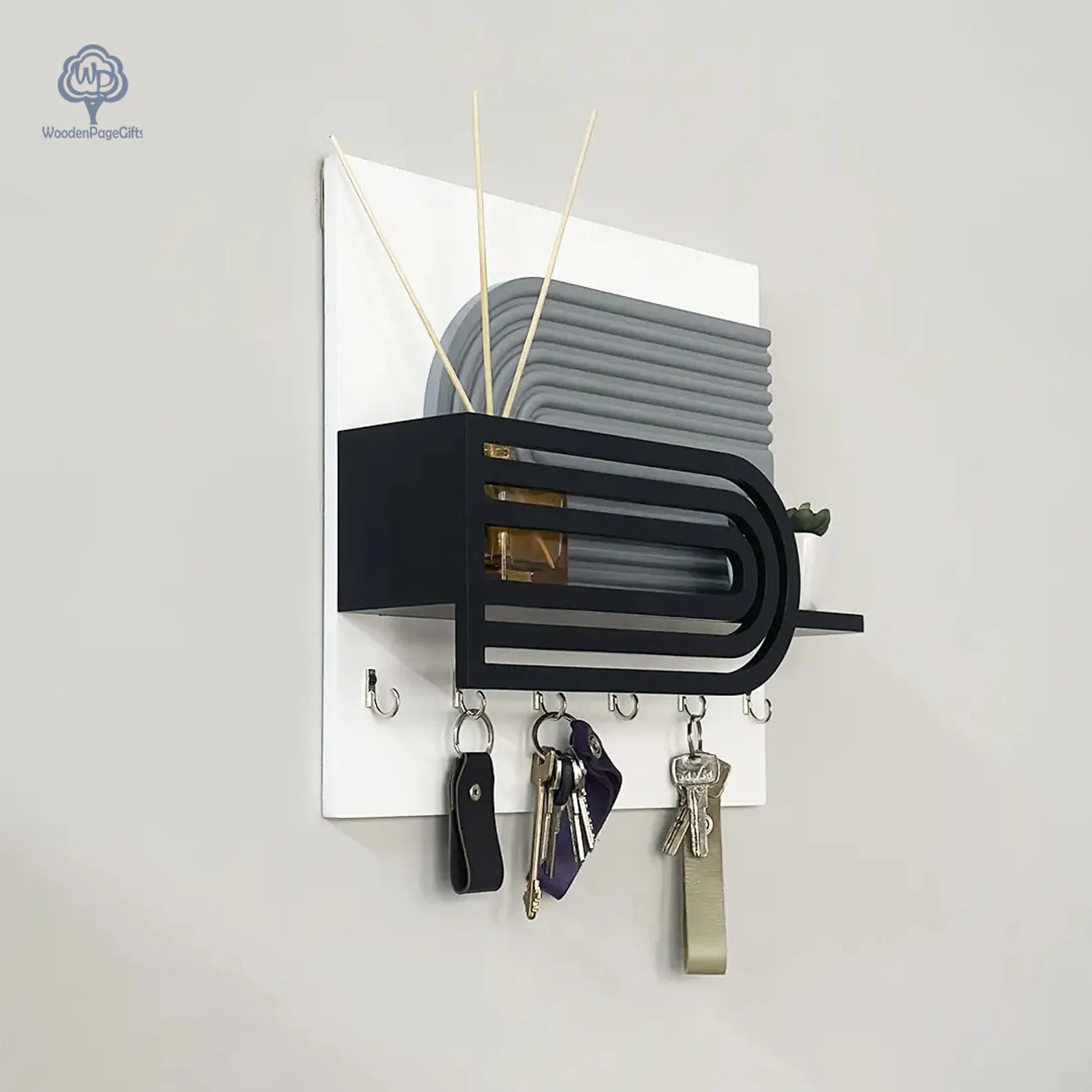 غطاء الصندوق الكهرباء و حامل مفاتيح