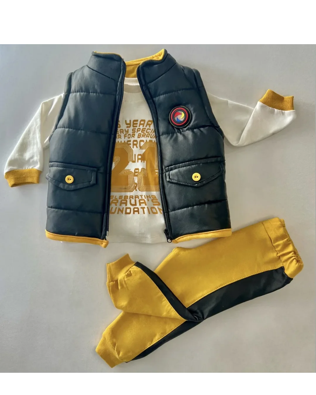 Ensemble garçon 3 piéces 21 Years