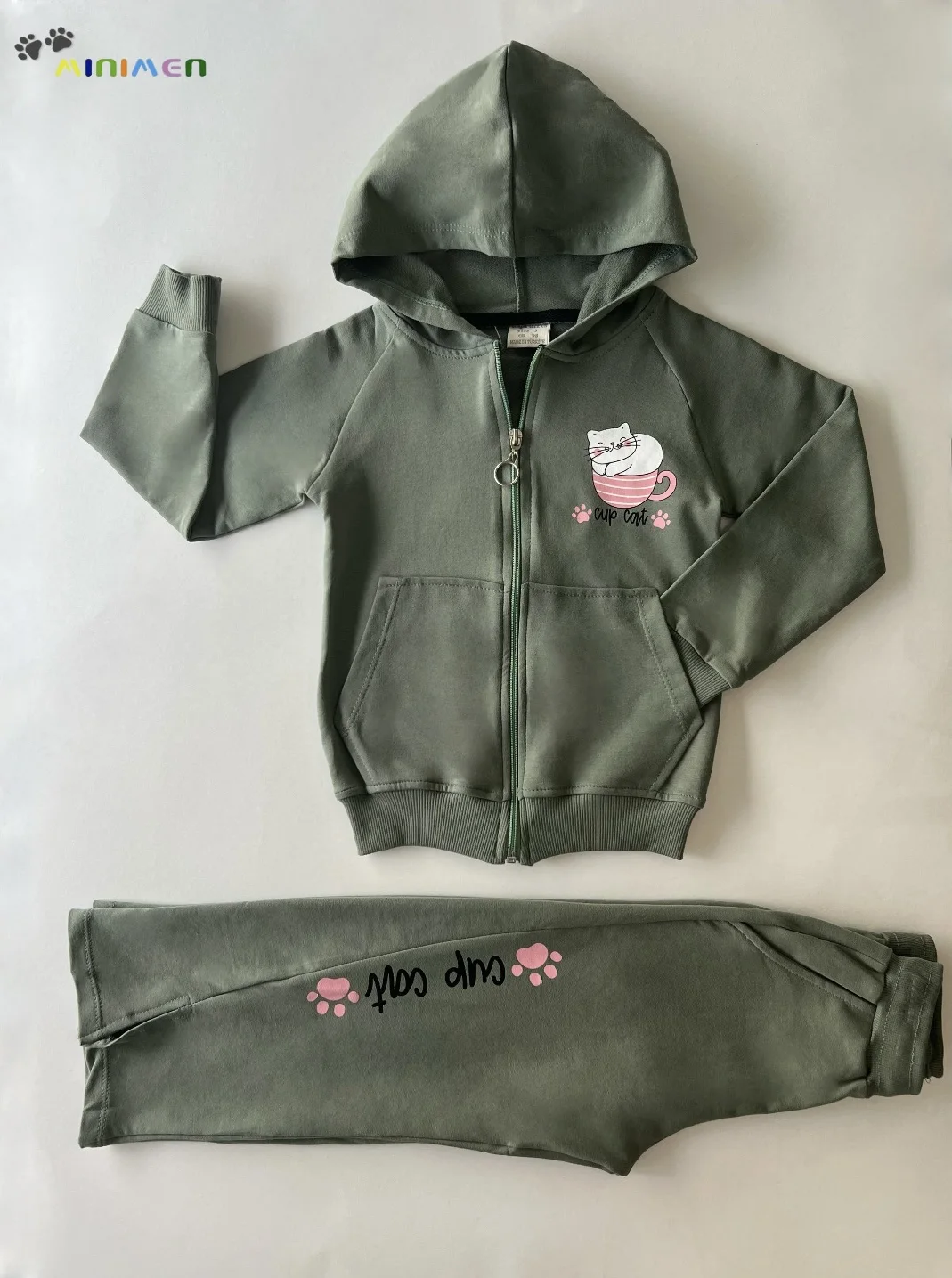 survêtement fille veste et pantalon en coton avec un motif chatte