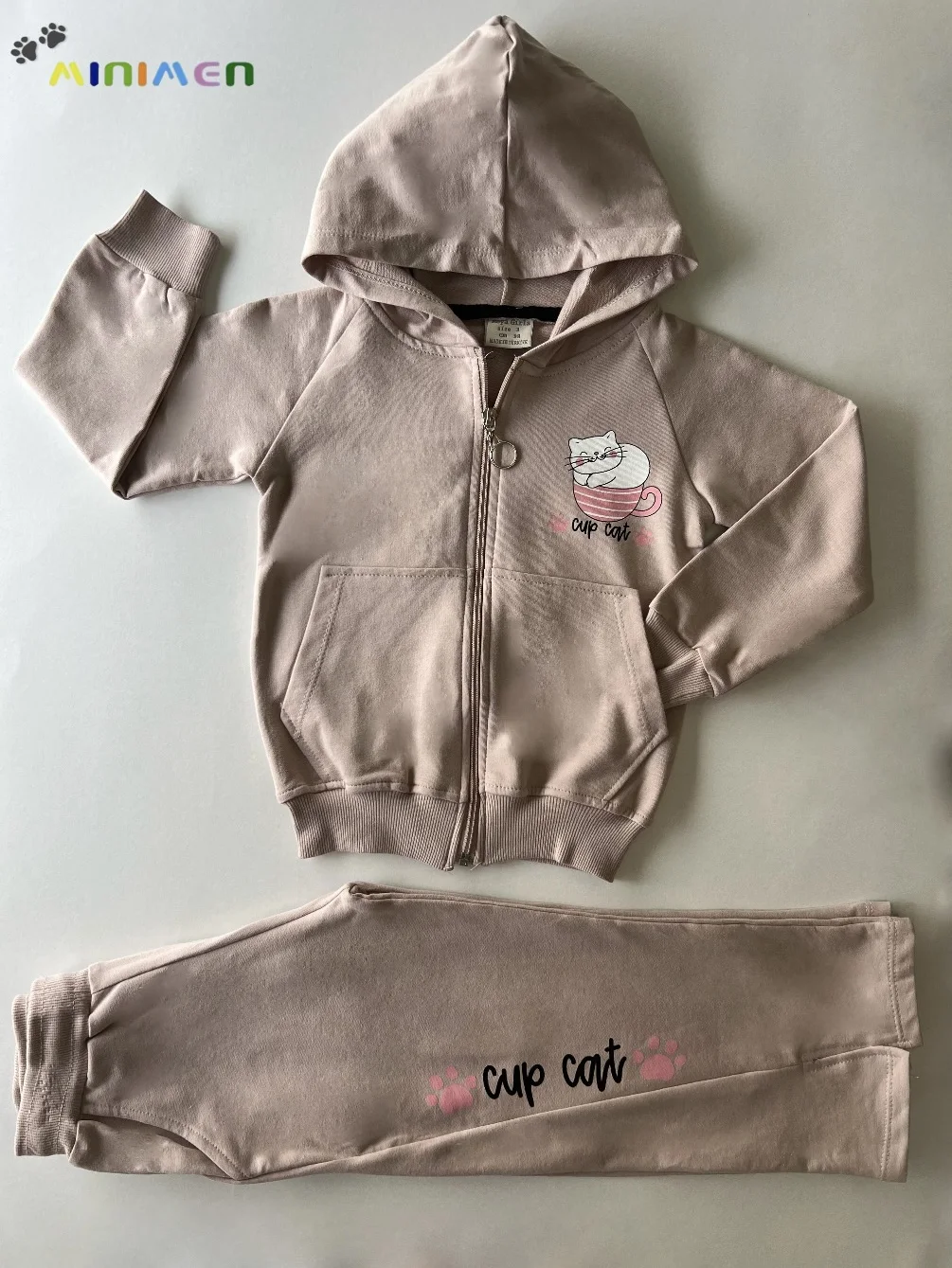 survêtement fille veste et pantalon en coton avec un motif chatte