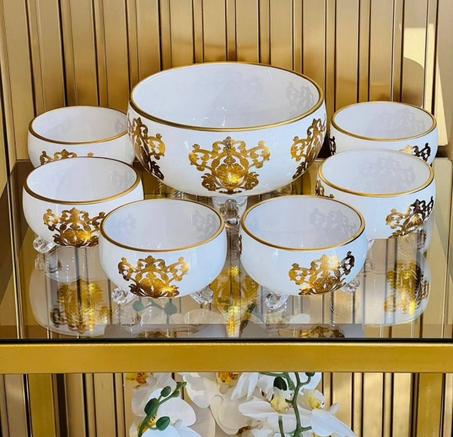 طقم أوعية سلطة وستة أوعية صغيرة لجميع عروض الكعك الصغيرة والفواكه المجففة