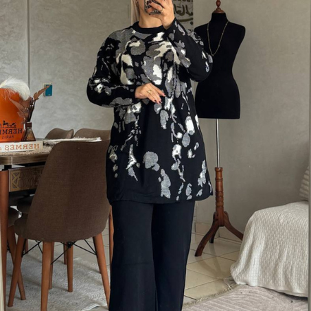 طقم نسائي أنيق بلمسة عصرية – راحة وأناقة في إطلالة واحدة