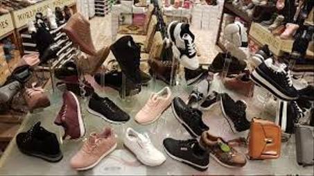 عالم الاحذية