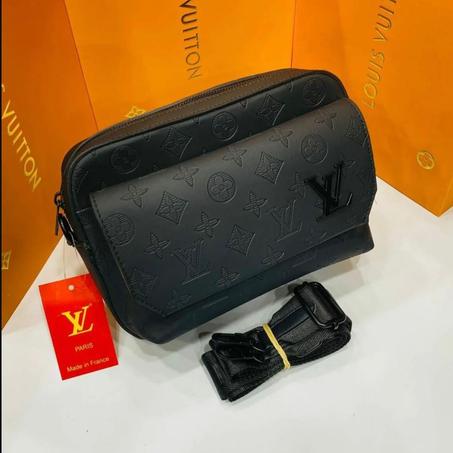 شنطة Louis Vuitton اناقة بلا حدود مع جميع الأوان