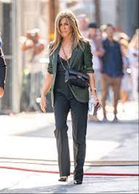 الأزياء للنساء