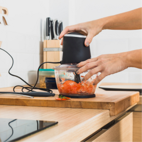 مفرمة كهربائية للخضر و اللحم