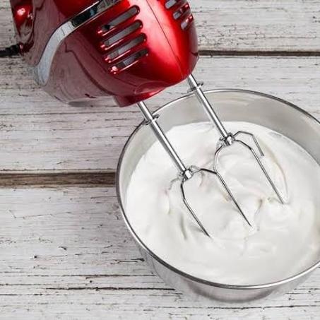 خلاط يدوي (باتور)