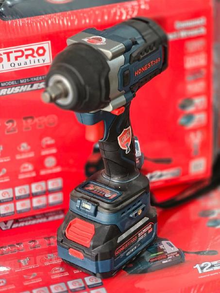 HONESTPRO BOULONEUSE