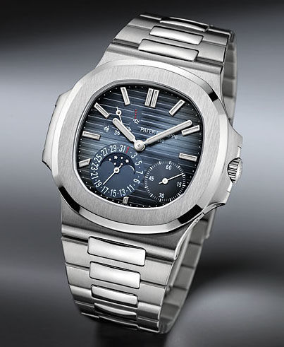 Patek Philippe Nautilus 5712/1A-001 Moon Phase Silver