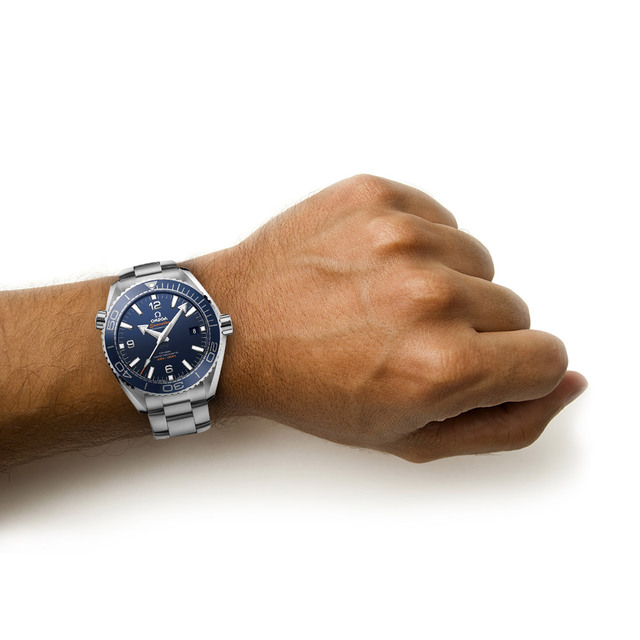 Omega Seamaster Planet Ocean 600M Co-Axial Master Chronometer Blue 43.5 mm